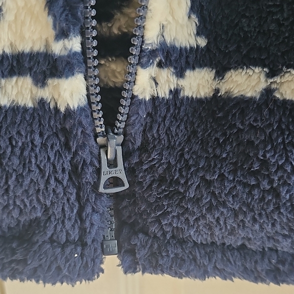 NWT Lucky Brand Geo Print Faux Fur Zip Teddy Jacket Large. Navy/Ivory - Picture 10 of 16